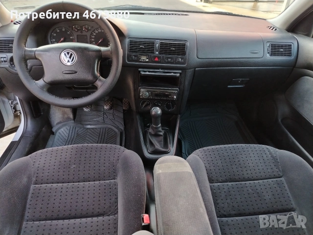 Vw Golf 1.6 SR, снимка 11 - Автомобили и джипове - 54824803