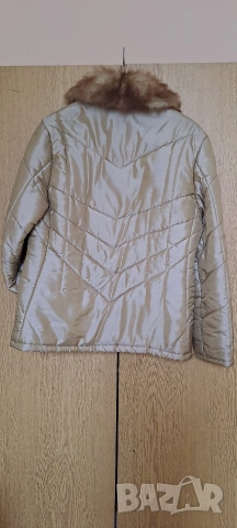 Яке с подвижна яка, размер L/XL., снимка 3 - Якета - 53955889