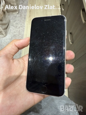 Iphone SE 64GB 2020 Отключен, снимка 3 - Apple iPhone - 55609458