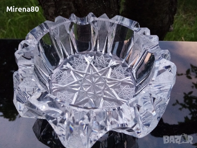Масивен кристален пепелник