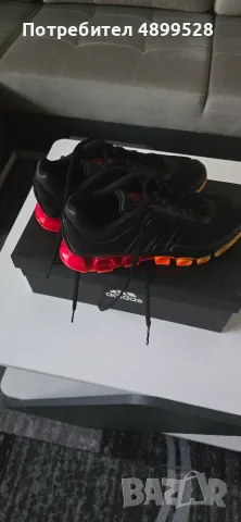 Маратонки Adidas , снимка 4 - Маратонки - 55440801