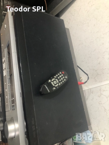 Dvd player Samsung , снимка 4 - Плейъри, домашно кино, прожектори - 54693614
