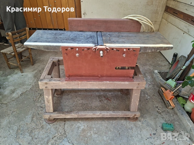 моновазен Абрихт.+Цирколяр