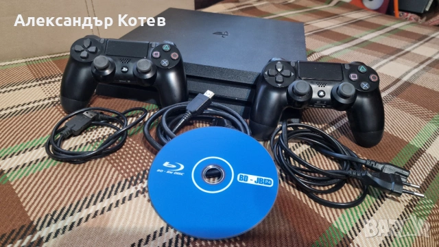 Playstation 4 PRO PS4 1 TB с GoldHen отключена с над 50 игри FIFA 26 Ragnarok