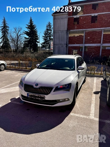 Skoda Superb 2.0 дизел 190, перфектна , снимка 2 - Автомобили и джипове - 55121809