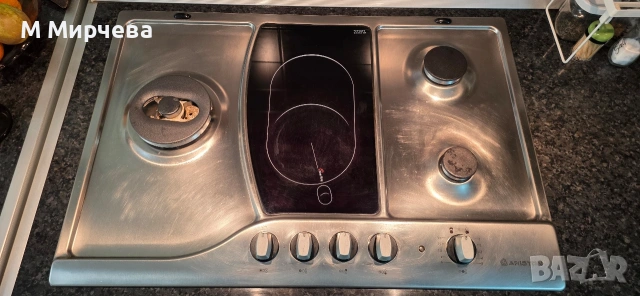 Комбиниран Плот за вграждане Ariston, снимка 2 - Котлони - 54216189