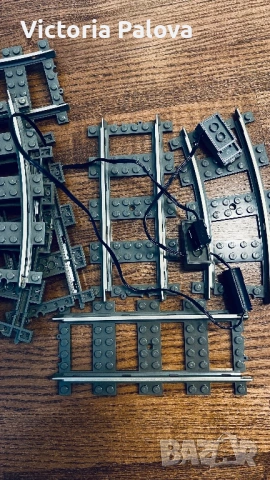 Ретро метални LEGO 9V релси за влак ( 33части)  + ПОДАРЪК оригинален захранващ кабел, снимка 3 - Конструктори - 54953405