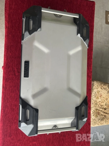 твърд Куфар за мотор SW-Motech TRAX
ADV, снимка 3 - Аксесоари и консумативи - 55276399