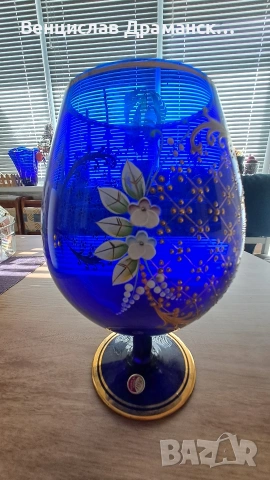 Ваза-бохемия, снимка 4 - Антикварни и старинни предмети - 54325459