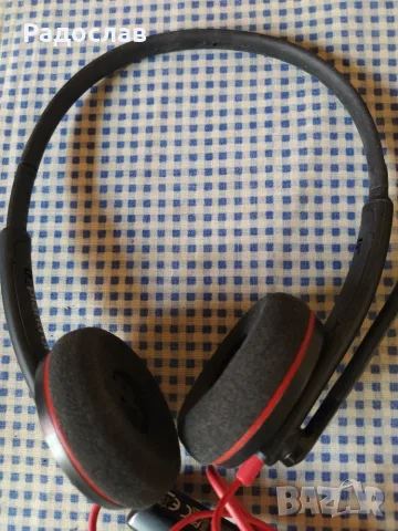 слушалки Plantronics , снимка 2 - Слушалки и портативни колонки - 55409648