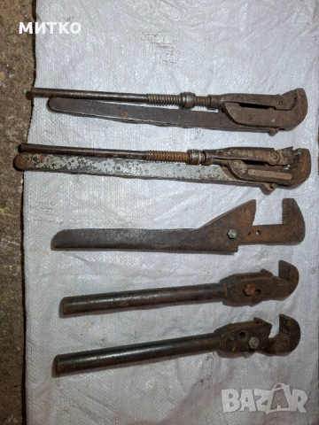 Тръбни ключове , снимка 3 - Ключове - 53960181