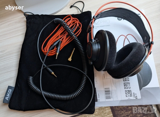 Слушалки AKG K712 Pro, снимка 4 - Слушалки и портативни колонки - 54966772