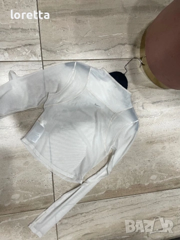 ОригиналноБлуза Nike , снимка 2 - Блузи с дълъг ръкав и пуловери - 54726061