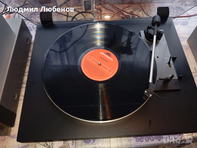Грамофон Grundig , снимка 2 - Грамофони - 54876632