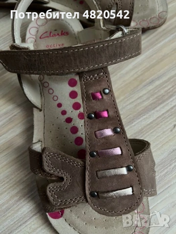 Сандали Clarks, снимка 2 - Детски сандали и чехли - 54575456