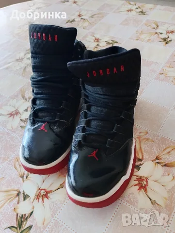 Маратонки JORDAN