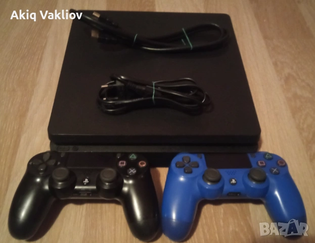 Продаван ps 4 в одлично състояние включва gta5 светещи кабели за зареждане , снимка 4 - Аксесоари и консумативи - 54672876