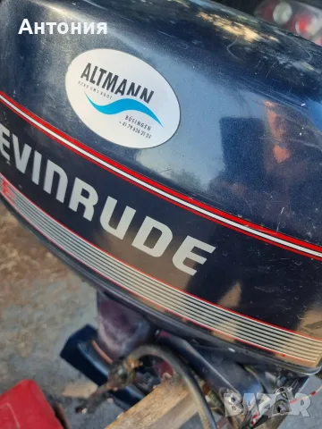 Извънбордов двигател EVINRUDE 2Т, 6 КС с 12 литров резервоар, снимка 6 - Воден транспорт - 55618023
