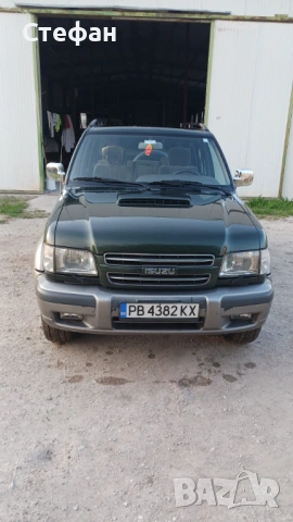 ISUZU TROOPER 3.0 2002г., снимка 3 - Автомобили и джипове - 54681091
