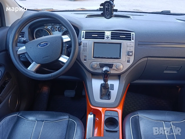 Продава Форд Куга, снимка 8 - Автомобили и джипове - 54346030