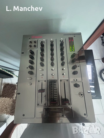 DJ Миксер Vestax PMC-17A