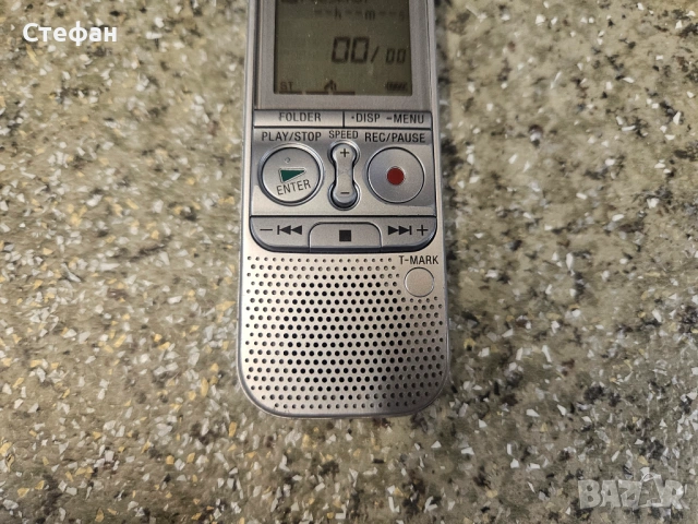 Диктофон Sony ICD-AX412F – Кристален запис и японска прецизност от „Златната ера“ на аудио репортери, снимка 12 - Други - 53959870