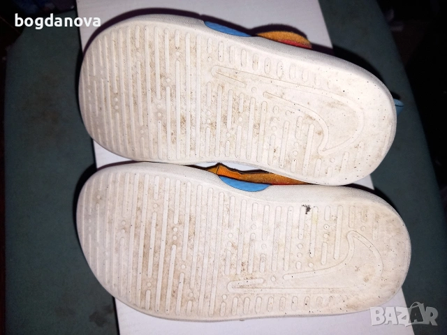 Летни гуменки/сандалки на Nike, оригинални, снимка 3 - Детски гуменки - 54038645