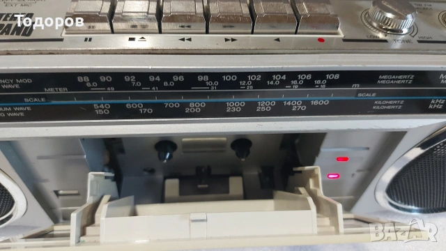 Sanyo M7150LU Stereo Radio Cassette Recorder , снимка 12 - Радиокасетофони, транзистори - 54660194