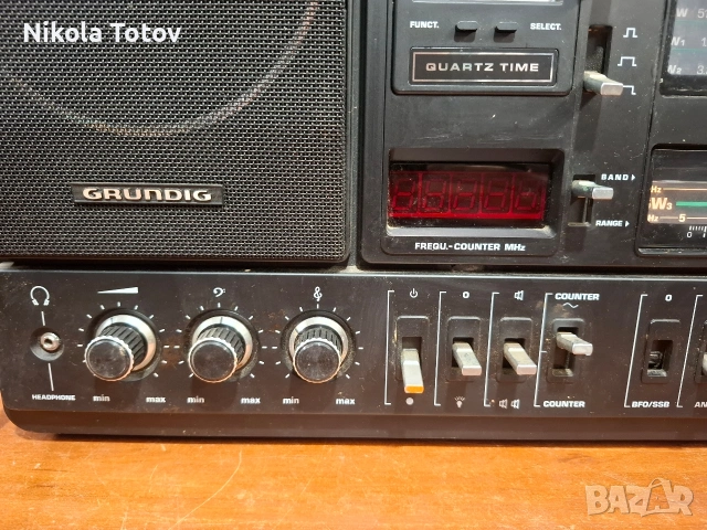 Продава се Grundig Satelit 3400, снимка 4 - Радиокасетофони, транзистори - 53991185