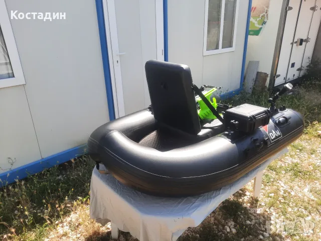 Надуваема лодка,проходилка DAM оборудвана. С ел мотор, снимка 4 - Воден транспорт - 55609048