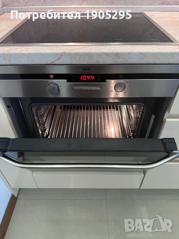 Продавам кухня MDF 3.28m с фурна и миялна AEG, хладилник Zanussi, аспиратор TEKA само за 1200 €, снимка 3 - Кухни - 55217131