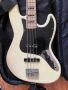 Vintage VJ74 Reissued Maple Fingerboard Jazz бас, снимка 2