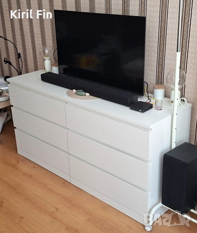 Продавам почти нови IKEA мебели – гардероб, скринове и масичка, готови за ползване, снимка 5 - Гардероби - 55057313