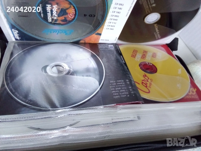 Промо - Класьор + 50 диска, оригинални и матрични, снимка 5 - CD дискове - 54953739