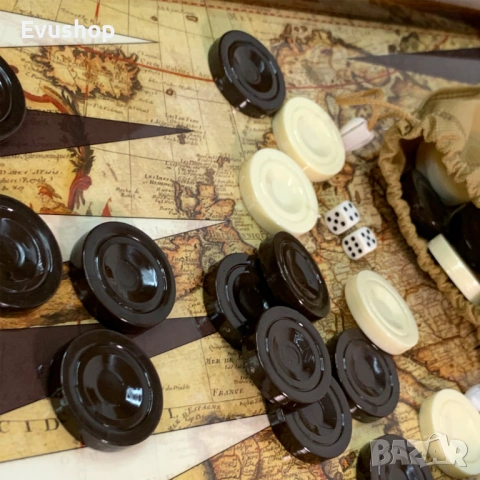 Премиум Табла Антична карта 48x48cm, снимка 2 - Шах и табла - 50176860