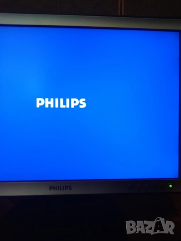 Монитор 19 инча Philips, снимка 4 - Монитори - 54978494