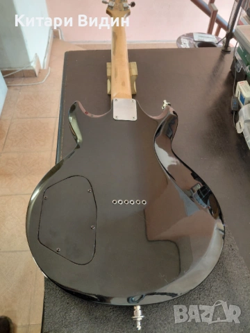 Продавам електрическа китара Ibanez GAX 30, снимка 4 - Китари - 54748199
