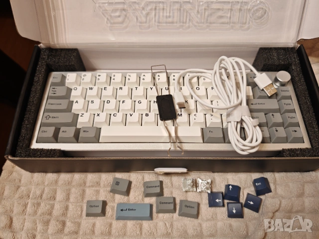 YUNZII AL68 65% алуминиева механична клавиатура RGB Wireless Aluminum Mechanical Keyboard, снимка 3 - Клавиатури и мишки - 54496982