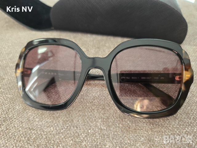 Дамски очила Prada
