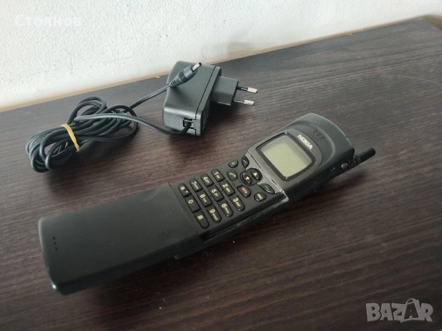 Nokia 8110i 