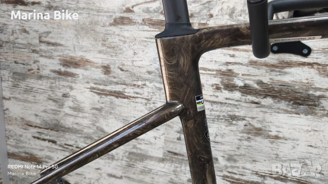 Карбонова шосейна рамка Specialized Roubaix SL8 S-Works Future Shock 3.0  | 52, снимка 5 - Части за велосипеди - 55237969