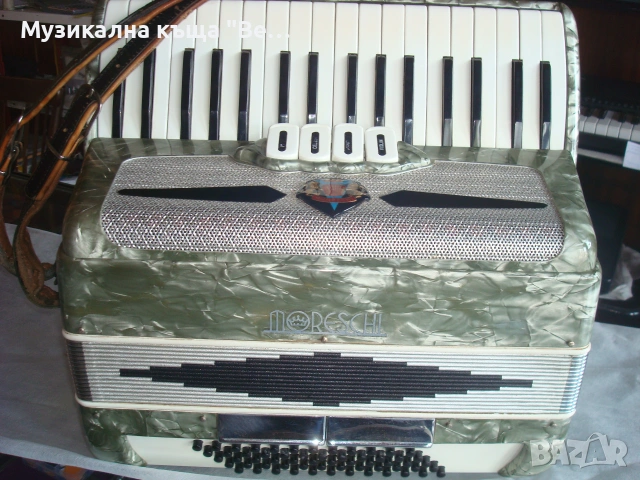 Италиански акордеон 60 баса, снимка 13 - Акордеони - 55059293