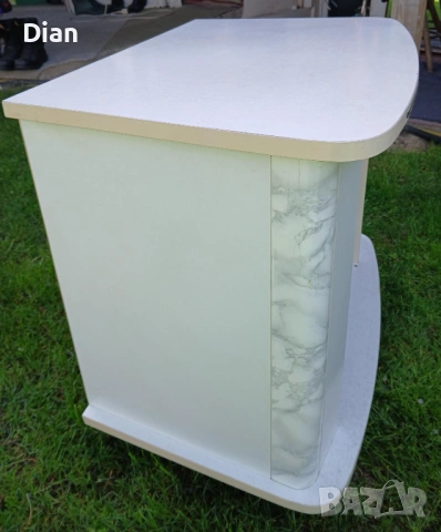 Продавам шкаф за телевизор , снимка 4 - Шкафове - 54217830