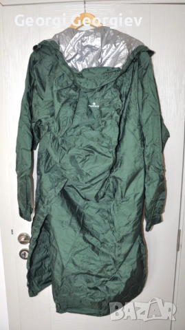 Чисто нов дъждобран Ferrino Trekker RP L/XL, снимка 10 - Якета - 54721079
