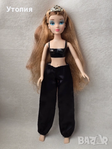 Shrek 3 Sleeping Beauty Kung Fu Doll MGA, снимка 8 - Кукли - 54415439