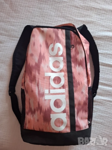 Оригинална дамска раница Adidas 