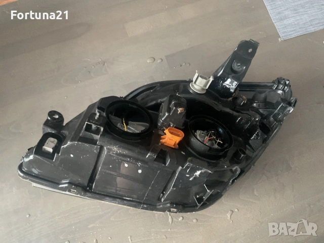 Renault Scenic 2000-2003 - десен фар оригинален, снимка 3 - Части - 54071526