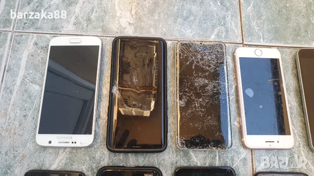 Стари телефони за части 10 броя, снимка 2 - Резервни части за телефони - 55358999