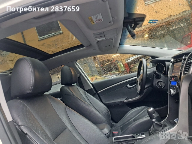 Хюндай i30 1.6 CRDI FULL , снимка 9 - Автомобили и джипове - 54444756