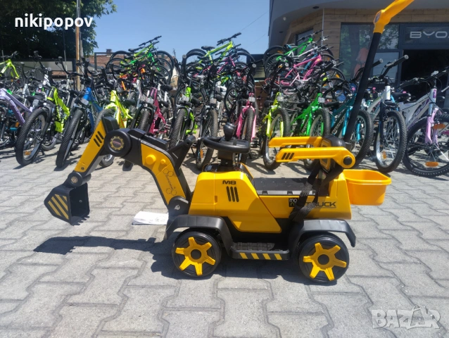 US Акумулаторен детски багер BUMBLEBEE, снимка 2 - Други - 54493888